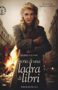 Book Cover: Storia di una ladra di libri - Markus Zusak Recensione